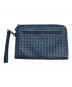 BOTTEGA VENETA（ボッテガベネタ）の古着「イントレチャート クラッチバック」｜ネイビー