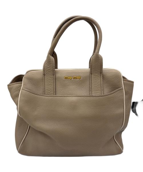 MIU MIU（ミュウミュウ）MIU MIU (ミュウミュウ) VITELLO CARIBU ベージュの古着・服飾アイテム