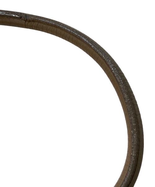 MIU MIU（ミュウミュウ）MIU MIU (ミュウミュウ) VITELLO CARIBU ベージュの古着・服飾アイテム