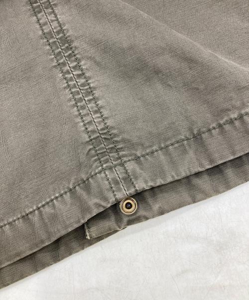 pretty green（プリティーグリーン）Pretty Green (プリティーグリーン) ワッペン付ミリタリージャケット カーキ サイズ:Sの古着・服飾アイテム