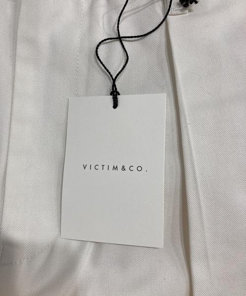 VICTIM（ヴィクティム）VICTIM (ヴィクティム) BUGGY CHINO PANTS アイボリー サイズ:Mの古着・服飾アイテム