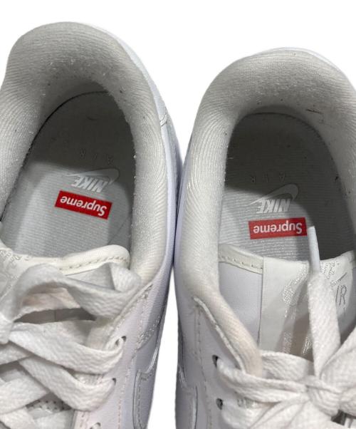 NIKE（ナイキ）NIKE (ナイキ) Supreme (シュプリーム) ローカットスニーカー ホワイト サイズ:26.5の古着・服飾アイテム