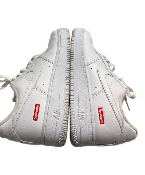 NIKE（ナイキ）NIKE (ナイキ) Supreme (シュプリーム) ローカットスニーカー ホワイト サイズ:26.5の古着・服飾アイテム