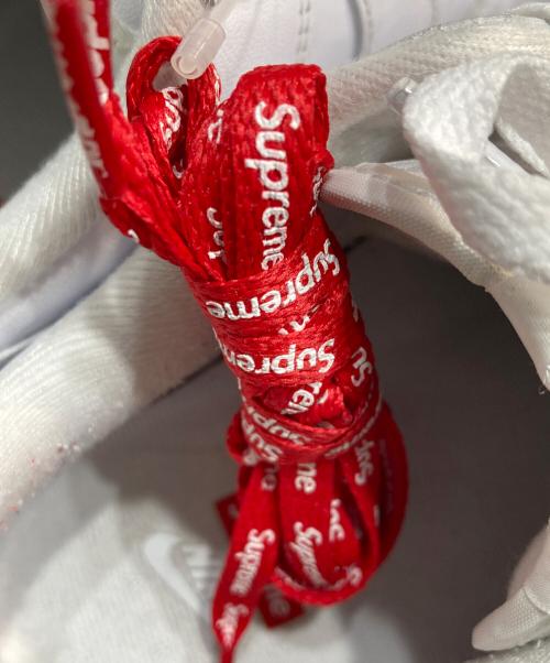 NIKE（ナイキ）NIKE (ナイキ) Supreme (シュプリーム) ローカットスニーカー ホワイト サイズ:26.5の古着・服飾アイテム