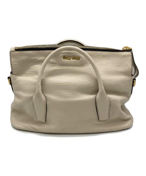 MIU MIU（ミュウミュウ）MIU MIU (ミュウミュウ) バッグ ホワイトの古着・服飾アイテム