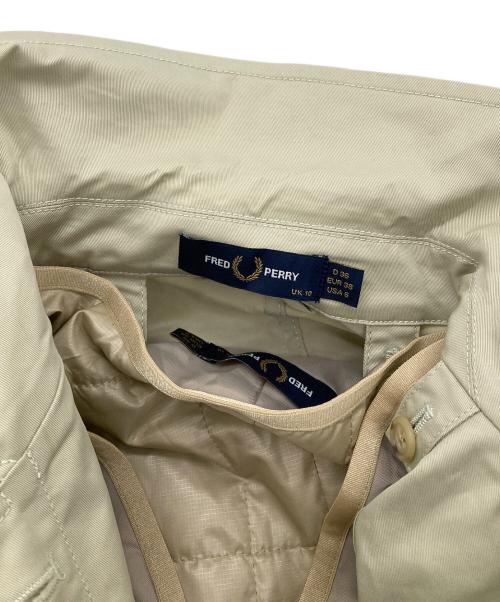 FRED PERRY（フレッドペリー）FRED PERRY (フレッドペリー) ライナー付き3WAYステンカラーコート ベージュ サイズ:36の古着・服飾アイテム