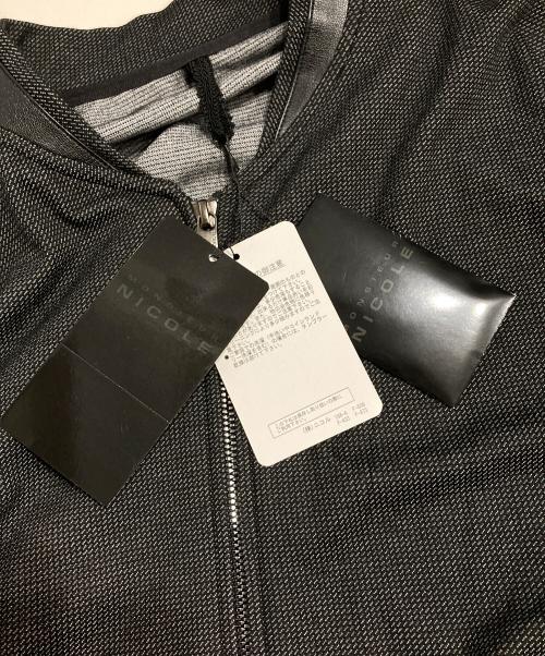 NICOLE（ニコル）NICOLE (ニコル) テクニカルドビー クルーネックブルゾン ブラック サイズ:46 未使用品の古着・服飾アイテム