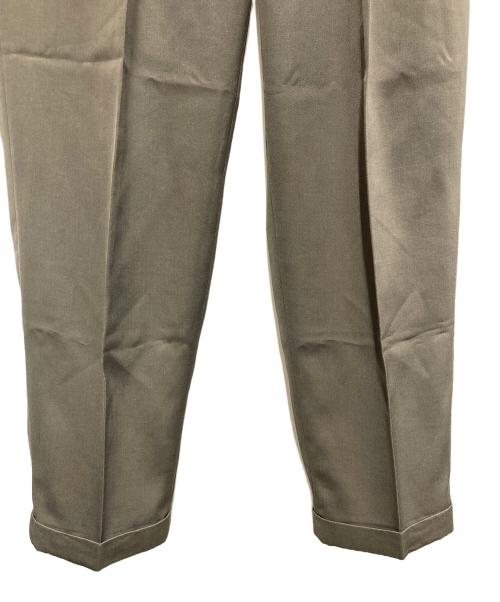 PERRY ELLIS（ペリーエリス）PERRY ELLIS (ペリーエリス) USA 製ヴィンテージスラックス カーキ サイズ:31/32の古着・服飾アイテム