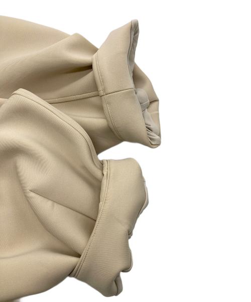 emmi（エミ）emmi (エミ) ecoダンボール素材セットアップ ベージュ サイズ:FREEの古着・服飾アイテム