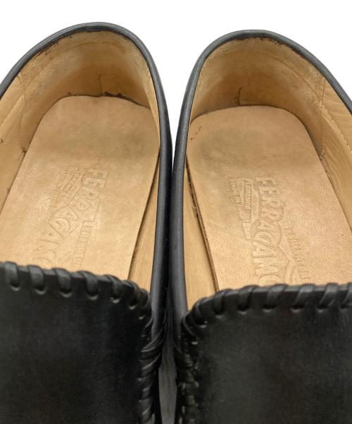 Ferragamo（フェラガモ）Ferragamo (フェラガモ) ローファー ブラック サイズ:8 1/2の古着・服飾アイテム