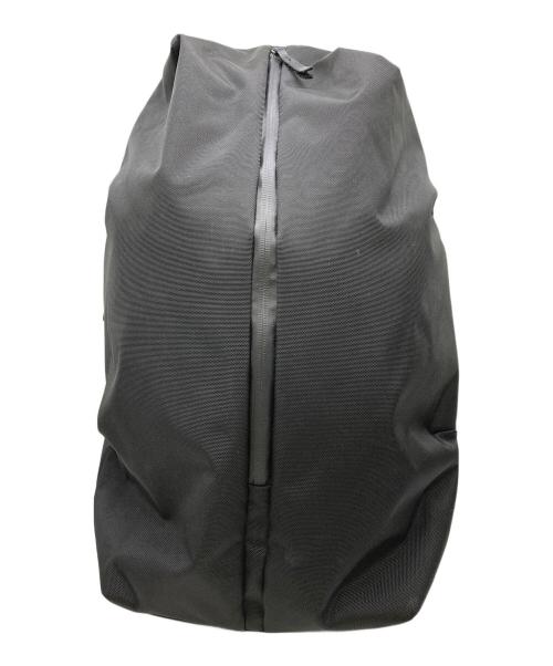 LIVERAL（リヴェラル）LIVERAL (リヴェラル) リュック ブラックの古着・服飾アイテム