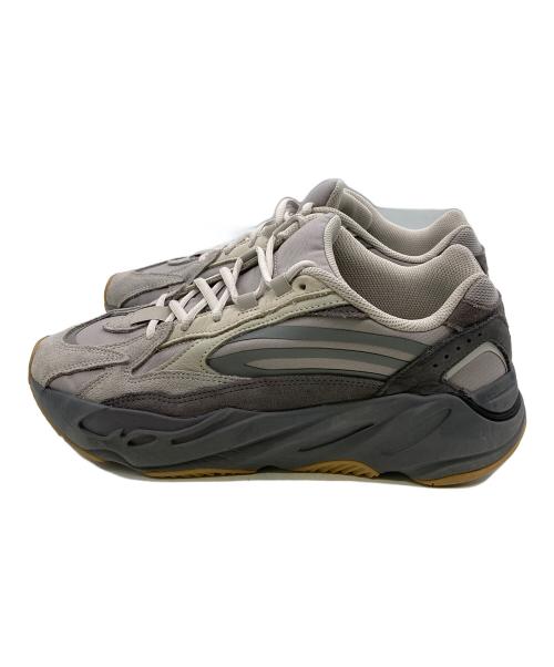 adidas（アディダス）adidas (アディダス) YEEZY BOOST 700 グレー サイズ:26.5の古着・服飾アイテム