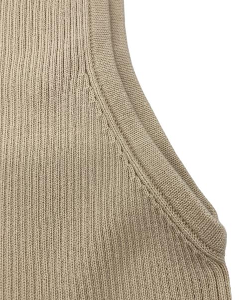 L'appartement（アパルトモン）L'Appartement (アパルトモン) Boatneck sleeveless top/ノースリーブニット ベージュ サイズ:FREE 未使用品の古着・服飾アイテム