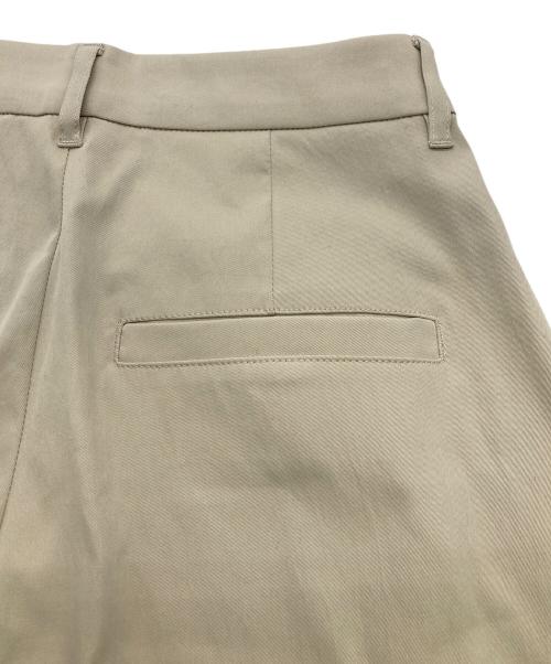 ETRE TOKYO（エトレトウキョウ）ETRE TOKYO (エトレトウキョウ) ヘムファスナーテーパードパンツ ベージュ サイズ:Sの古着・服飾アイテム