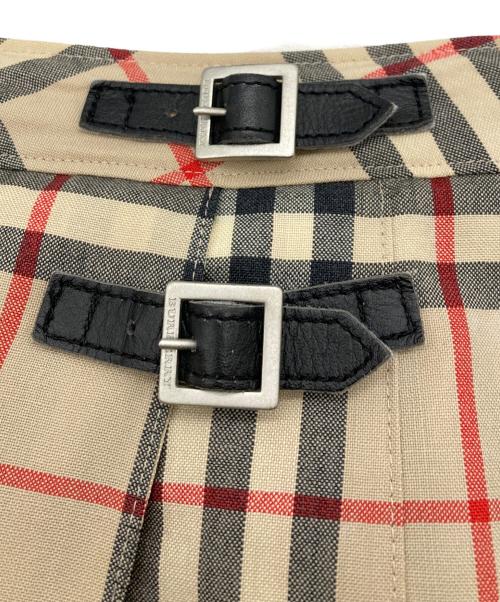 BURBERRY LONDON（バーバリーロンドン）BURBERRY LONDON (バーバリーロンドン) ノバチェックミニスカート ベージュ サイズ:160Aの古着・服飾アイテム
