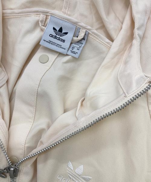 adidas（アディダス）adidas (アディダス) ナイロンジャケット アイボリー サイズ:Mの古着・服飾アイテム