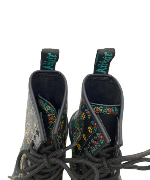 Dr.Martens（ドクターマーチン）Dr.Martens (ドクターマーチン) 1460 SKULL BACKHAND/8ホールブーツ ブラック サイズ:UK３の古着・服飾アイテム