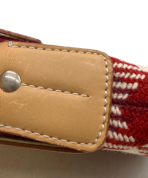 BURBERRY（バーバリー）BURBERRY (バーバリー) チェックフラップショルダーバッグ ベージュ×レッドの古着・服飾アイテム