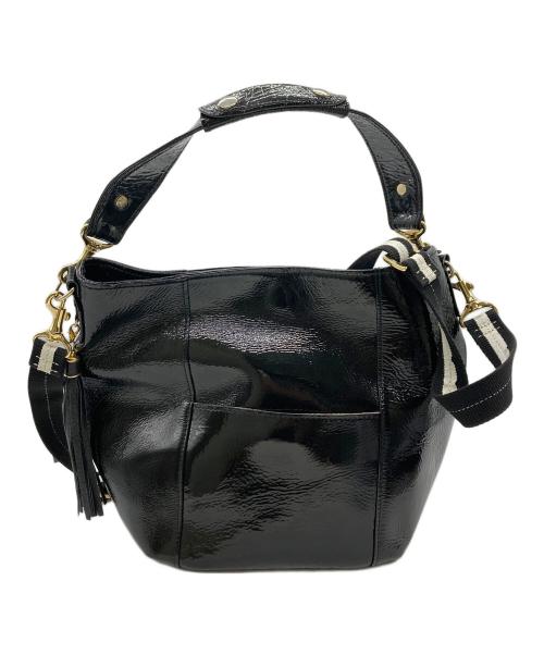 ATAO（アタオ）ATAO (アタオ) エナメルショルダーバッグ ブラックの古着・服飾アイテム