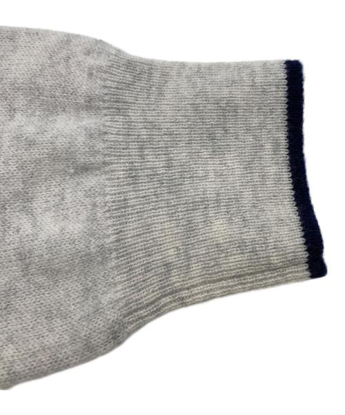 BLACK LABEL CRESTBRIDGE（ブラックレーベル クレストブリッジ）BLACK LABEL CRESTBRIDGE (ブラックレーベル クレストブリッジ) V-NECK WOOL CASHMERE KNIT グレー サイズ:2の古着・服飾アイテム