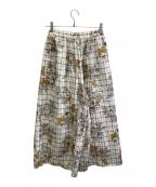 BEARDSLEYビアズリー）の古着「チェックフラワーパンツ」｜ホワイト