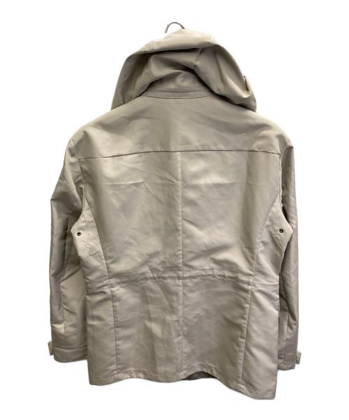 BOSS HUGO BOSS（ボス ヒューゴボス）BOSS HUGO BOSS (ボス ヒューゴボス) WATER-REPELLENTジップブルゾン ベージュ サイズ:46の古着・服飾アイテム
