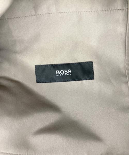 BOSS HUGO BOSS（ボス ヒューゴボス）BOSS HUGO BOSS (ボス ヒューゴボス) WATER-REPELLENTジップブルゾン ベージュ サイズ:46の古着・服飾アイテム