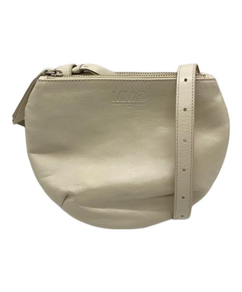 MM6 Maison Margiela（エムエムシックスメゾンマルジェラ）MM6 Maison Margiela (エムエムシックスメゾンマルジェラ) カウレザーショルダーバッグ アイボリーの古着・服飾アイテム
