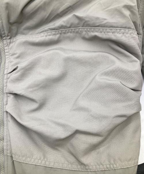 US ARMY（ユーエスアーミー）US ARMY (ユーエスアーミー) EXTREME COLD WEATHER TROUSERS【GENⅢ】 グレー サイズ:Mの古着・服飾アイテム