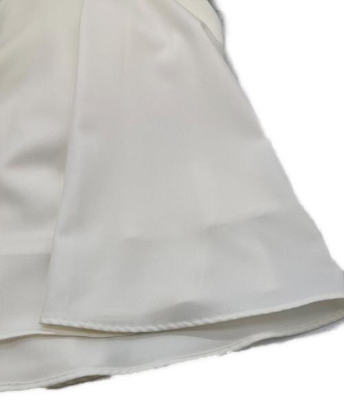 anuans（アニュアンス）anuans (アニュアンス) ツイストギャザーワンピース ホワイト サイズ:Mの古着・服飾アイテム