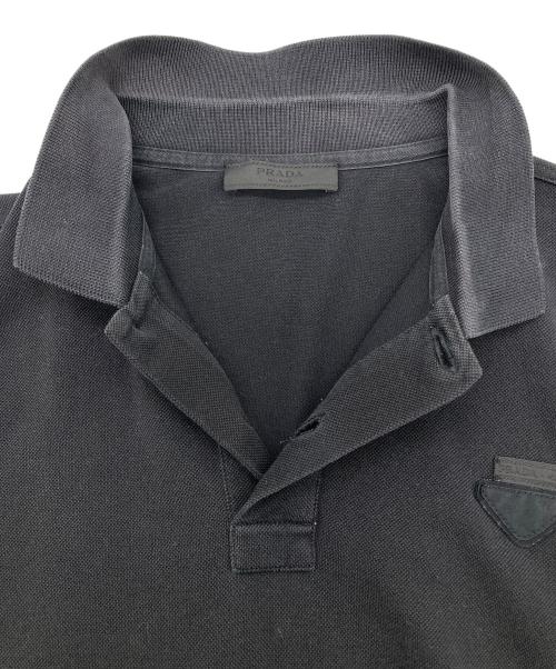PRADA（プラダ）PRADA (プラダ) トライアングルロゴ ポロシャツ ブラック サイズ:Sの古着・服飾アイテム