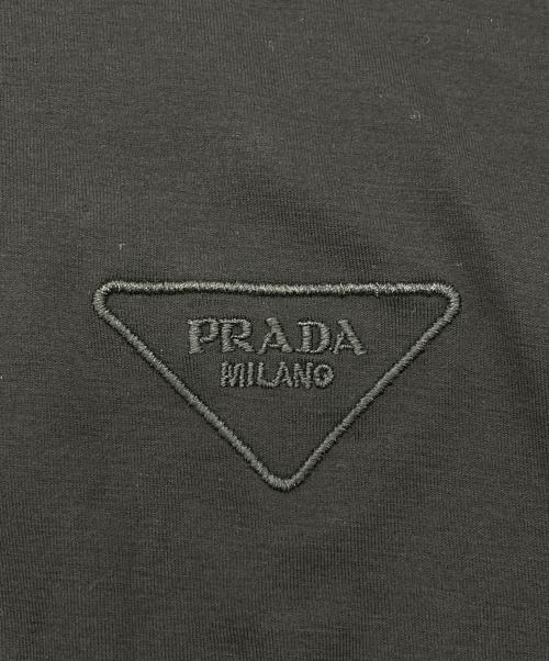 PRADA（プラダ）PRADA (プラダ) ワンポイントロゴ ロングスリーブカットソー ブラック サイズ:Lの古着・服飾アイテム