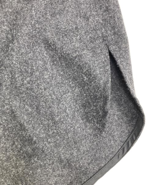 23区（ニジュウサンク）23区 (ニジュウサンク) RITA (リタ) シャツワンピース グレー サイズ:36の古着・服飾アイテム