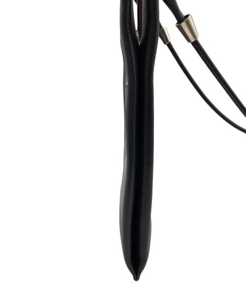 Maison Margiela（メゾンマルジェラ）Maison Margiela (メゾンマルジェラ) 4ステッチネック ショルダーレザーポシェット ブラックの古着・服飾アイテム