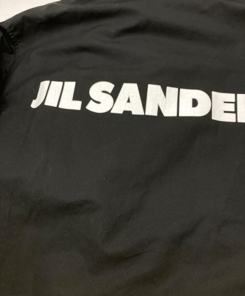 JIL SANDER（ジルサンダー）JIL SANDER (ジルサンダー) バックロゴプリントコーチジャケット ブラック サイズ:46の古着・服飾アイテム