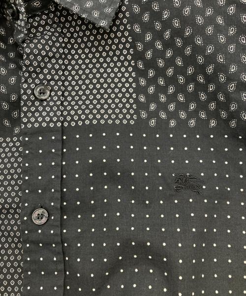 BURBERRY（バーバリー）BURBERRY (バーバリー) バンダナ柄ロングスリーブシャツ ブラック サイズ:Sの古着・服飾アイテム