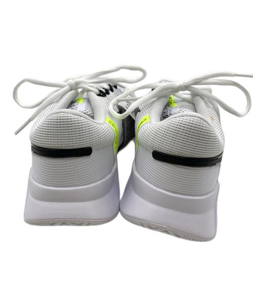 NIKE（ナイキ）NIKE (ナイキ) ローカットスニーカー/ZOOM GP CHALLENGE 1 ホワイト サイズ:27.5の古着・服飾アイテム