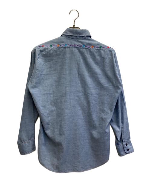 J.C.PENNY（ジェーシーペニー）J.C.PENNY (ジェーシーペニー) 刺繍デザインシャツ ブルー サイズ:Mの古着・服飾アイテム