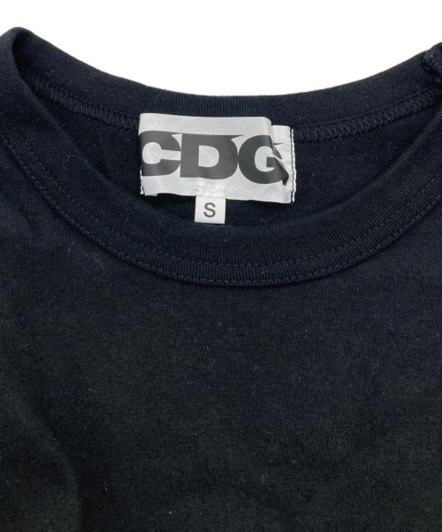 CDG/COMME des GARCONS（シーディージー コムデギャルソン）CDG/COMME des GARCONS (シーディージー コムデギャルソン) AD2023 CDGロゴワッペンTシャツ ブラック サイズ:Sの古着・服飾アイテム