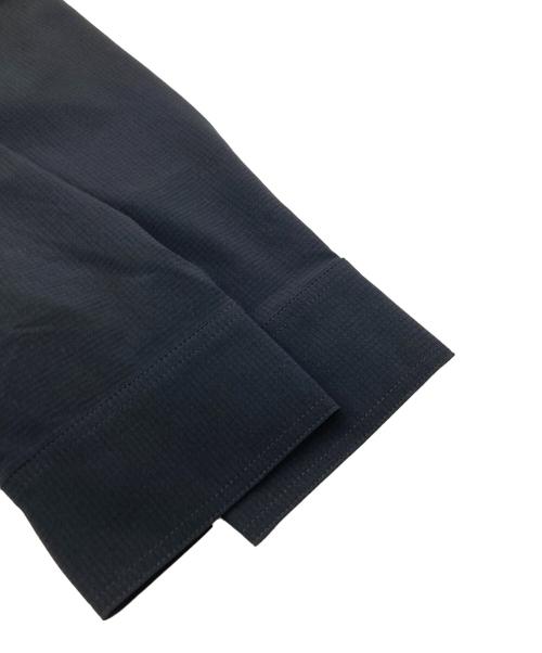 LACOSTE（ラコステ）LACOSTE (ラコステ) ブレイサブルオープンネックシャツ ブラック サイズ:38の古着・服飾アイテム