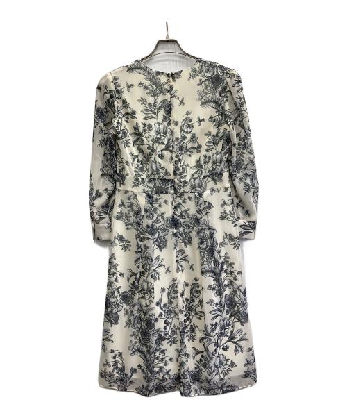 Paul Stuart（ポールスチュアート）Paul Stuart (ポールスチュアート) 花柄ワンピース ホワイト サイズ:6の古着・服飾アイテム