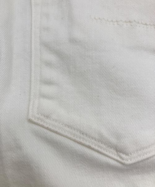 YANUK（ヤヌーク）YANUK (ヤヌーク) 別注 LEA ストレートホワイトデニム アイボリー サイズ:24の古着・服飾アイテム