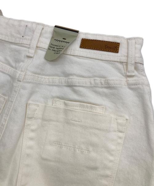 YANUK（ヤヌーク）YANUK (ヤヌーク) スリットロングスカート ホワイト サイズ:XSの古着・服飾アイテム