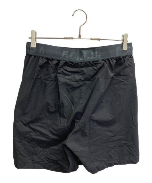 F.C.R.B.（エフシーレアルブリストル）F.C.R.B. (エフシーレアルブリストル) ハーフパンツ/ナイロンショーツ ブラック サイズ:Mの古着・服飾アイテム