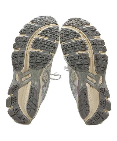 asics（アシックス）asics (アシックス) GEL-KAYANO 20 ホワイト サイズ:26.5㎝の古着・服飾アイテム