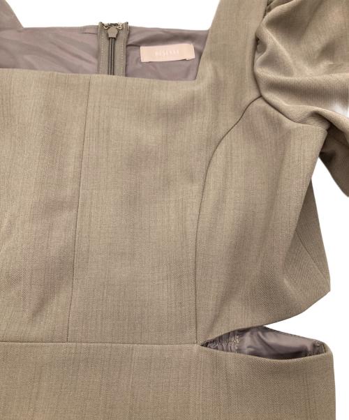 Resexxy（リゼクシー）Resexxy (リゼクシー) カットアウトコンビネゾン ベージュ サイズ:FREEの古着・服飾アイテム