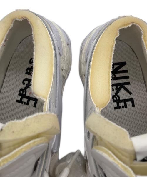 NIKE（ナイキ）NIKE (ナイキ) sacai (サカイ) Blazer Low ホワイト サイズ:26.5の古着・服飾アイテム