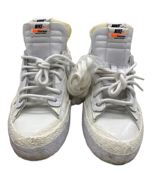 NIKE（ナイキ）NIKE (ナイキ) sacai (サカイ) Blazer Low ホワイト サイズ:26.5の古着・服飾アイテム
