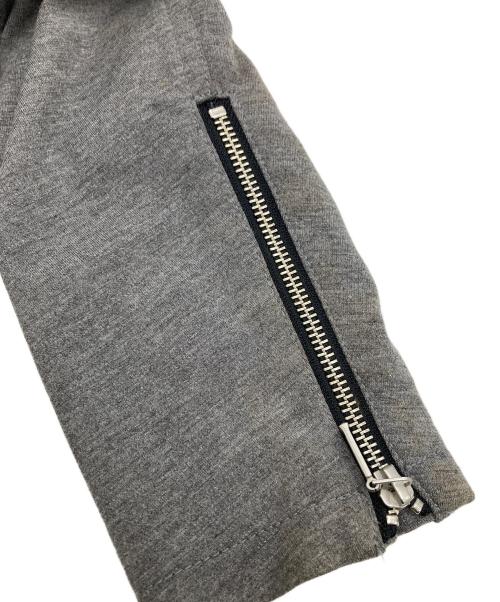 KATHARINE HAMNETT（キャサリンハムネット）KATHARINE HAMNETT (キャサリンハムネット) 変形ジップジャケット グレー サイズ:Mの古着・服飾アイテム