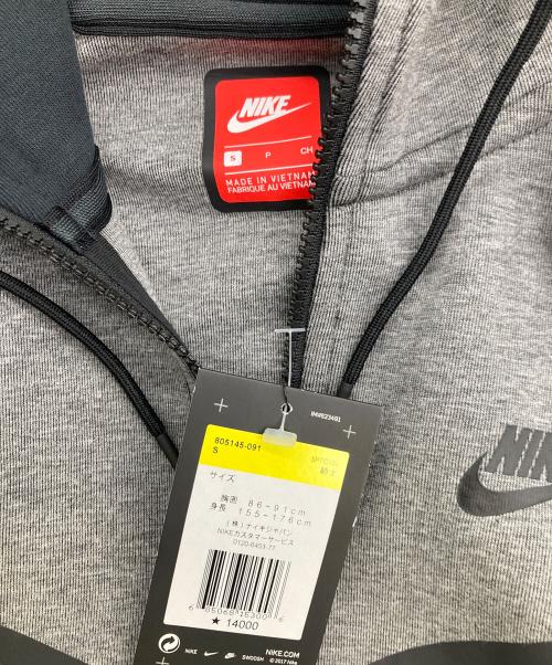 NIKE（ナイキ）NIKE (ナイキ) テックフリース ウインドランナー パーカー グレー サイズ:S 未使用品の古着・服飾アイテム